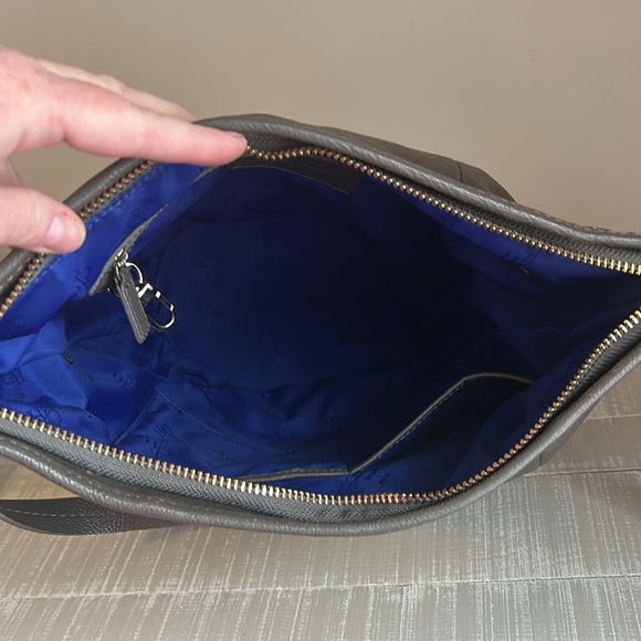 EUC Cole Haan Shoulder Bag - Picture 5 of 10